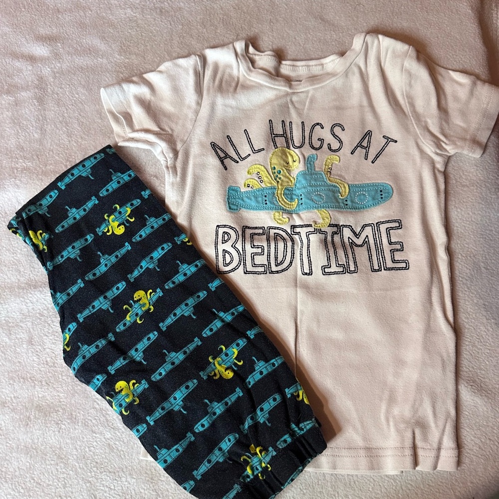 Kid’s pajama bundle